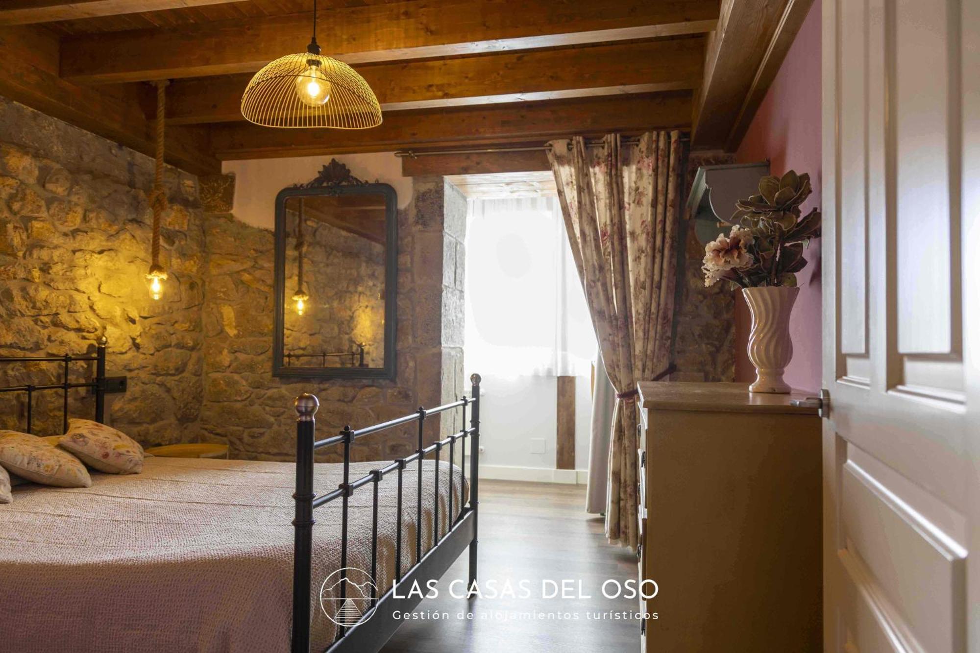 El Mirador De San Trocaya - Las Casas Del Oso Villamarcel Extérieur photo