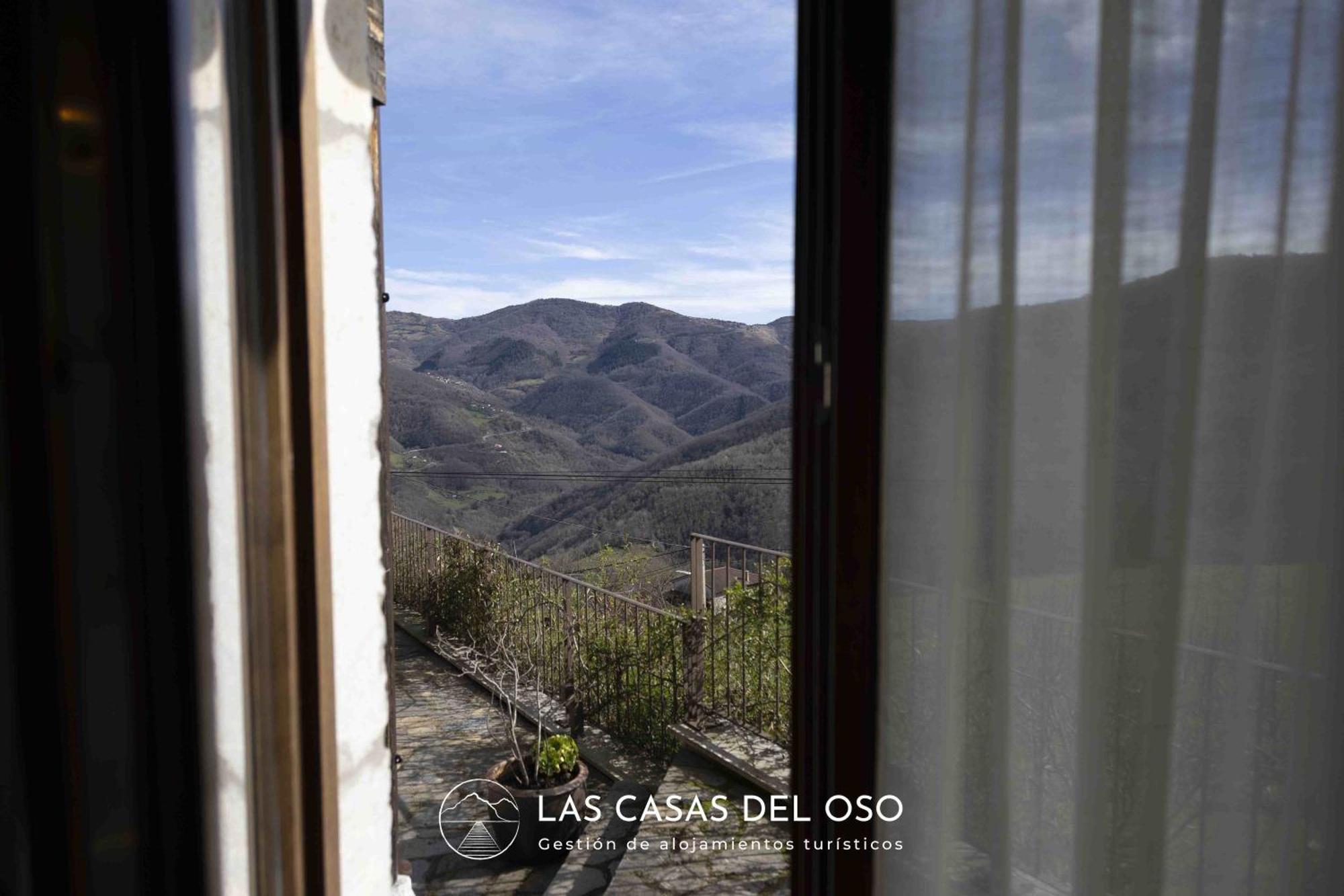 El Mirador De San Trocaya - Las Casas Del Oso Villamarcel Extérieur photo